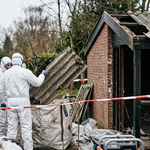 Asbest Saneren: De Complete Gids voor Veiligheid en Wetgeving